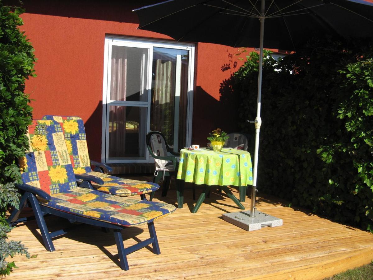Ferienzimmer Huehnernest Hirtenweg 3 Zingst Exterior foto